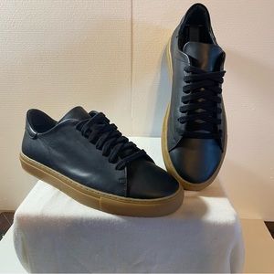 Axel Arigato Leather Sneaker Practically brand new WITH FREE SHIPPING!!!
